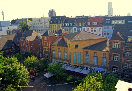 Venue 10